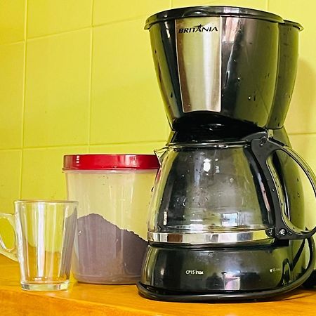 Loft Aconchegante No Centro De Macae, Wifi, Ar Condicionado E Cozinha Completa Apartment Bagian luar foto