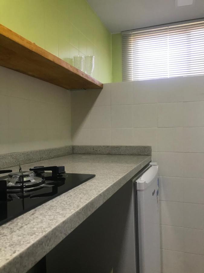 Loft Aconchegante No Centro De Macae, Wifi, Ar Condicionado E Cozinha Completa Apartment Bagian luar foto